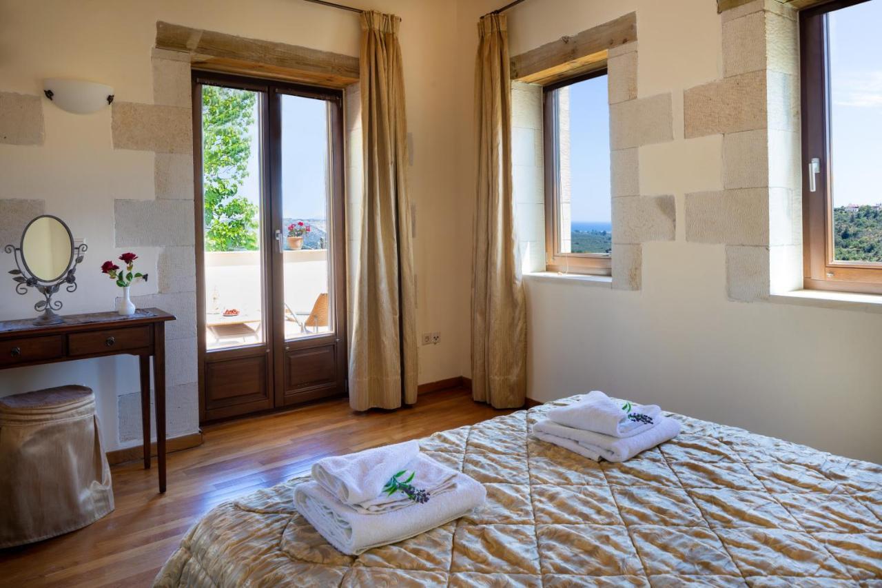 Villa Erontas Makhairoí Esterno foto