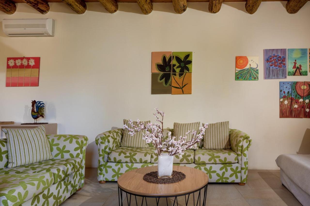 Villa Erontas Makhairoí Esterno foto