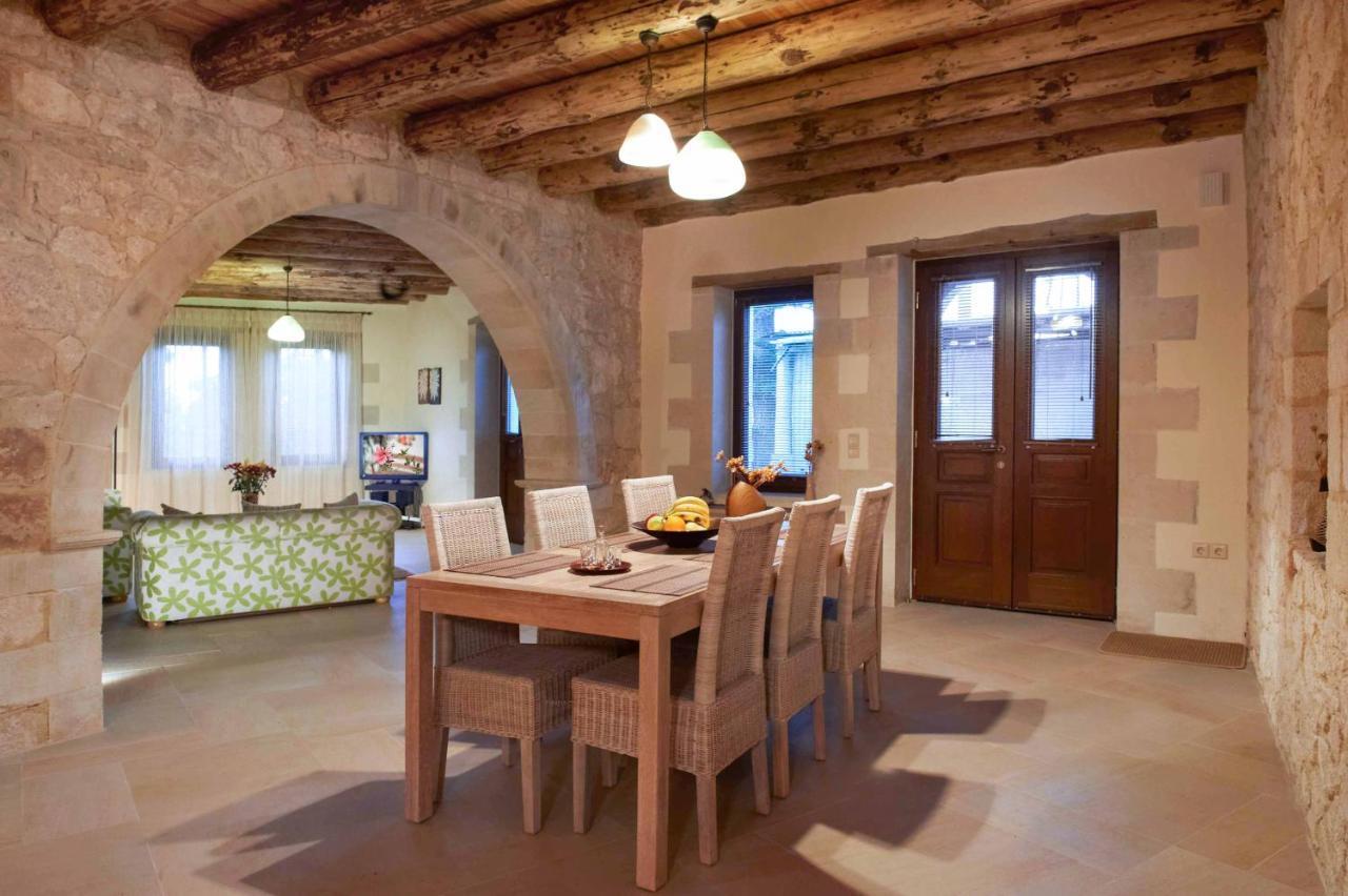 Villa Erontas Makhairoí Esterno foto