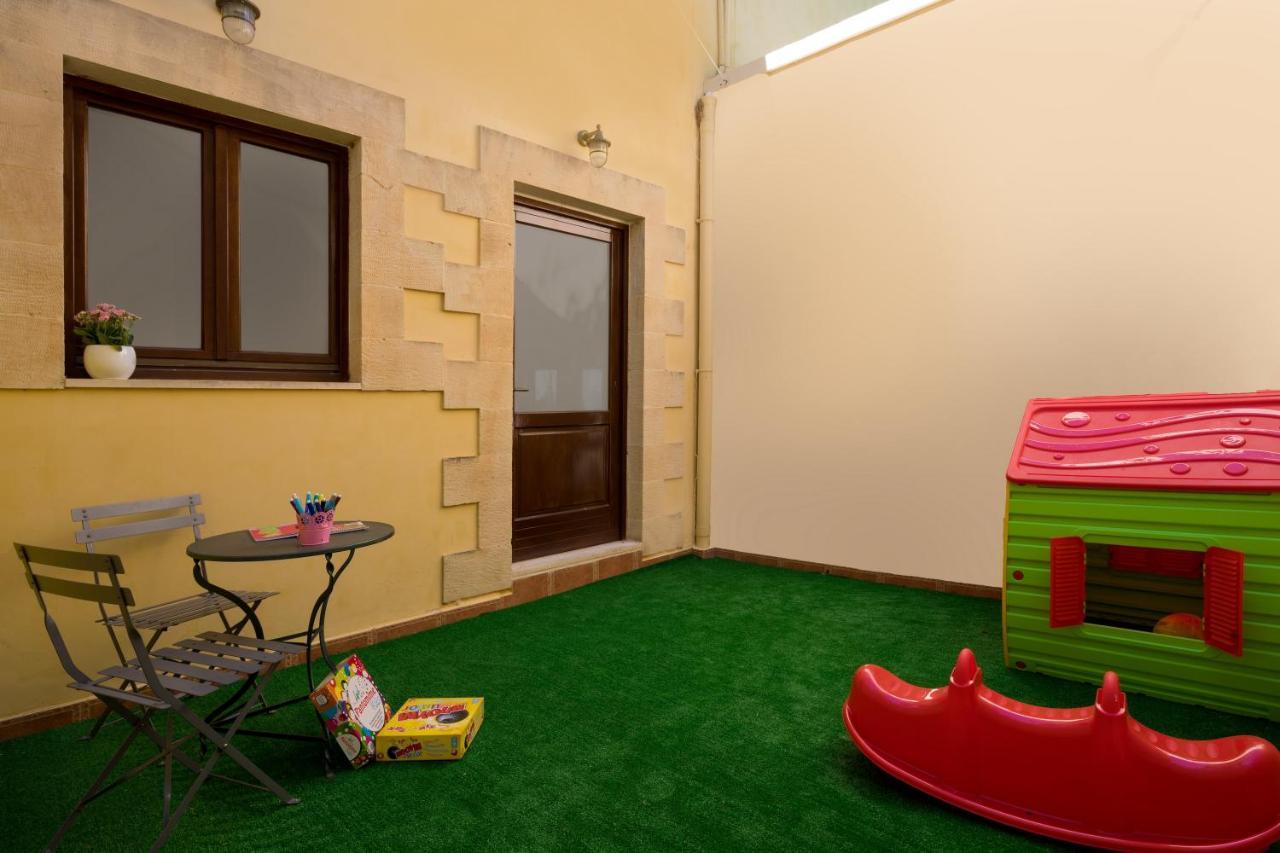 Villa Erontas Makhairoí Esterno foto
